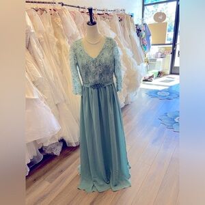 COPY - NWT Make you pretty more Party Dress